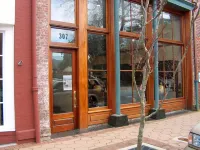 Historic Downtown New Bern Condo -2 Bedrooms