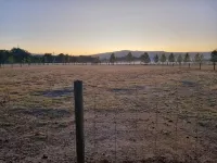 Foothills Vista - Entire Villa separate from main house Hotels in Herne Hill