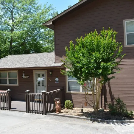 Sunset Dreams Norris Lake Front house/Deerfield Resort-sleeps 14/hot tub/slip