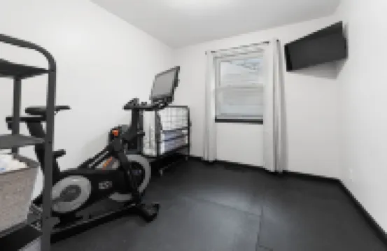 StayFit Cozy Home Fast Wi-Fi in Lafayette's place of peace