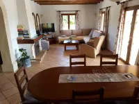 Country villa with pool, private garden and barbecue near the beach OFFER June