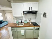 Pet Friendly Studio with Private Patio