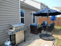 Cozy ranch in quiet neighborhood