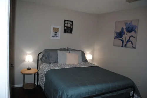 Quit, Cozy, Pet Friendly Condo
