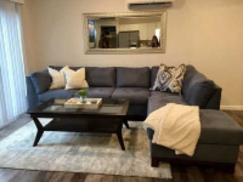 ❤️ 🏙 The View-Stylish Interior- Min to downtwn 🌃 ❤️