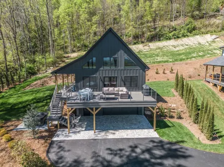 Luxury Mountain Escape