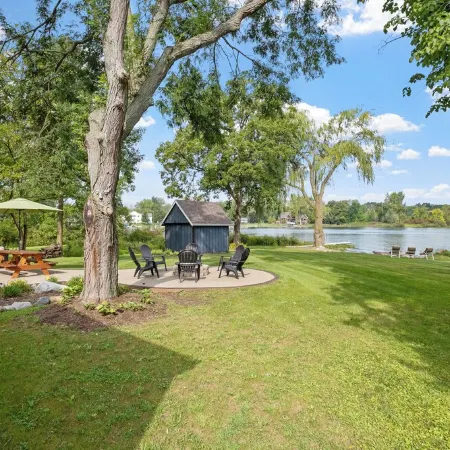 Murray Lake Waterfront Retreat w/ Dock, Patio & Fire Pit
