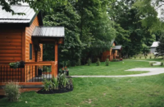 Luxury Treehouse Cabin Over Salt Creek, Cabin 2