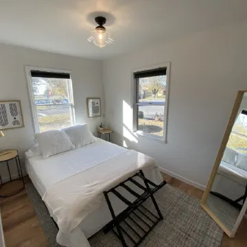 Cute centrally located home!
