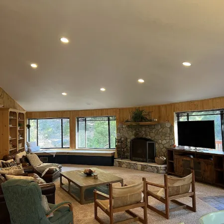 Spacious Secluded Cabin on 9 acres Hot Tub Outdoor Dining Private Trails