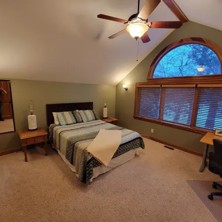 Beautiful Pristine O'brien Lake Home in Crosslake MN, Sleeps 10