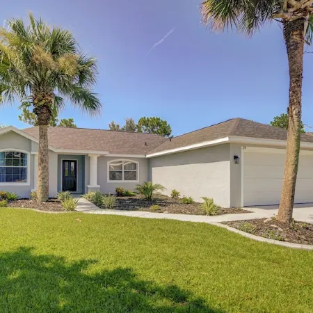 NEWELY RENOVATED Coastal Luxury Retreat up to 12p Pool Spa Firepit Golf & Beach