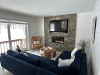 Modern Ski Château - 4 min from Killington Ski mountain lifts