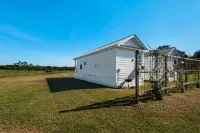 Porter's Cottage....Tiny Home Located At Stillwater Ranch