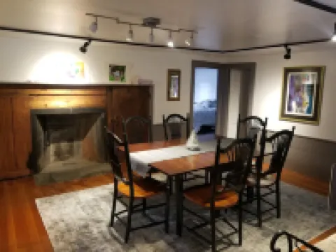 Enjoy a taste of New England in Historic Guilford Ct