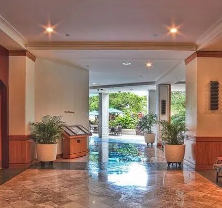 Huge 1240sq.ft Oceanfront Corner Unit, Jaw-Dropping Panoramic Wrap-Around Views.