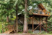 Private 2Br Creekside Chalet w/ Wood Stove!
