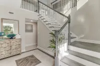 Pet friendly, newly renovated, ocean and beachfront historical home