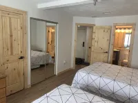 Seven Springs ski in/out loft