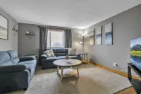 Cayuga Creek Space Hotels in Cheektowaga