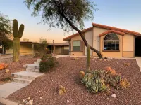 Across from water & pet-friendly - Bullhead Bend! Hotels near Laughlin Labyrinths