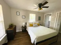 Cozy Little House in Level Plains