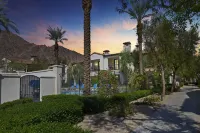 3Bd/Bath, Top to Bottom Renovations! No Carpet, New Cupboards and Tile Showers.