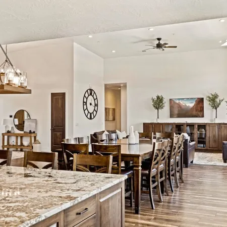Large 9 Bedroom Home w/Private Pool, Indoor Sports Court & Arcade Room