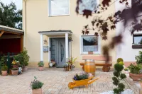 Relaxation in the vineyards - Ferienwohnung Isinger