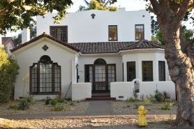 4 bed 3 bath house in wine area near SF. Walk to town. Dog friendly PLV120240032