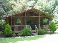 Extremely clean cabin in a quiet setting with an outdoor fire pit.