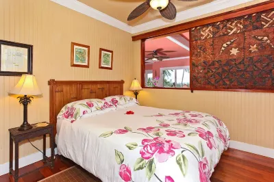 MINUTES TO HAMOA BEACH, BEST LOCATION IN HANA