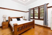 Perfect, quiet location, walking distance to Billabong, 8 Minute drive to town.. Hotels in Nichols Point