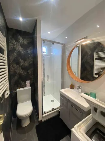 L'abri Côtier Studio by Lolie Parking Priv à Courseulles-sur-mer Отели рядом с достопримечательностью «courseulles»