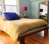 Sunny Blue Bungalow near Nashville in Historic Downtown Murfreesboro