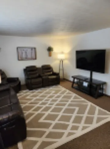 Spacious 2 bedroom apartment