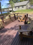 Rustic 2-bedroom cabin on Boyd Pond