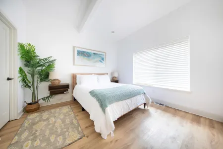 Spacious home with stunning Hood Canal Views, hot tub, game room, dog-friendly