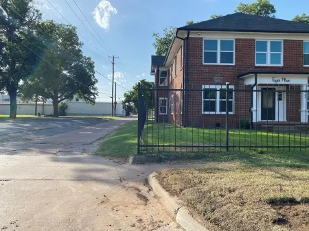 Walking Distance to United Regional Hospital + Gated + Carport