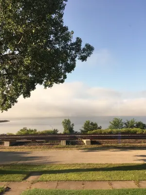 Scenic, waterfront home on Lake Pepin with HOT TUB