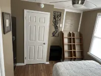 Quite and Peaceful Modern Home Away From Home in the Mountain State!!!!