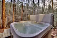 Keturah's Creek - Luxury Couples Tiny Cabin - 8 acres