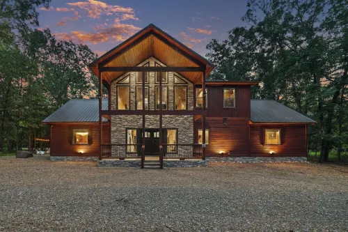 Meadows Edge-Walking Distance! 3 Masters. Bunk Room. Deer. Heart of Hochatown.