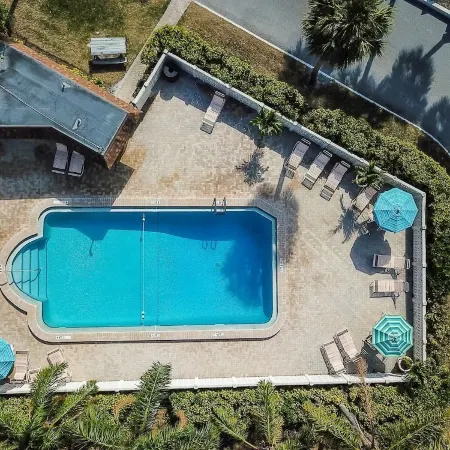 Siesta Key Beachside Condo-direct beach access