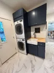Heated Pool Home. 7 Mins to the Beach! Arcade. Perfect retreat rain or shine!