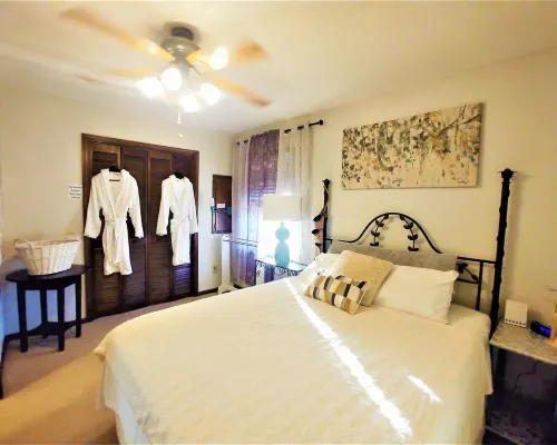 Make Casa Cabina Your Next Vacation Rental Hotels in Vance County