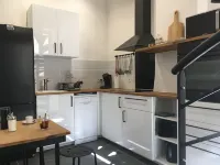 Apartment in the heart of old Nîmes (parking included)