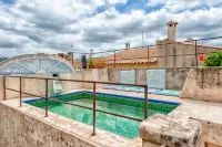 HOUSE WITH CHARM AND PARKING IN THE CENTER OF ARTÁ, SMALL POOL AND SOLARIUM