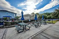 Premier Golf Location - Barefoot Resort! Family/dog friendly - 2 pools/beach!