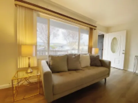 Home in Union City Hotels in Union City